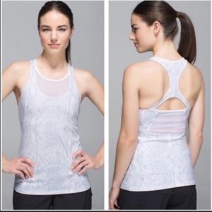 Lululemon Mesh With Me tank size 4